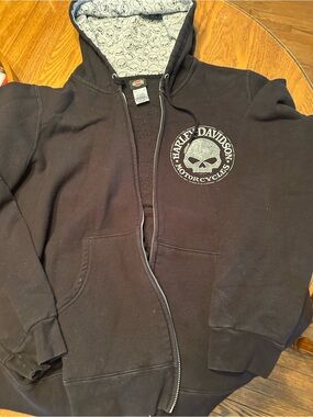 Harley-Davidson Black Hoodie with Gray Skull Lining